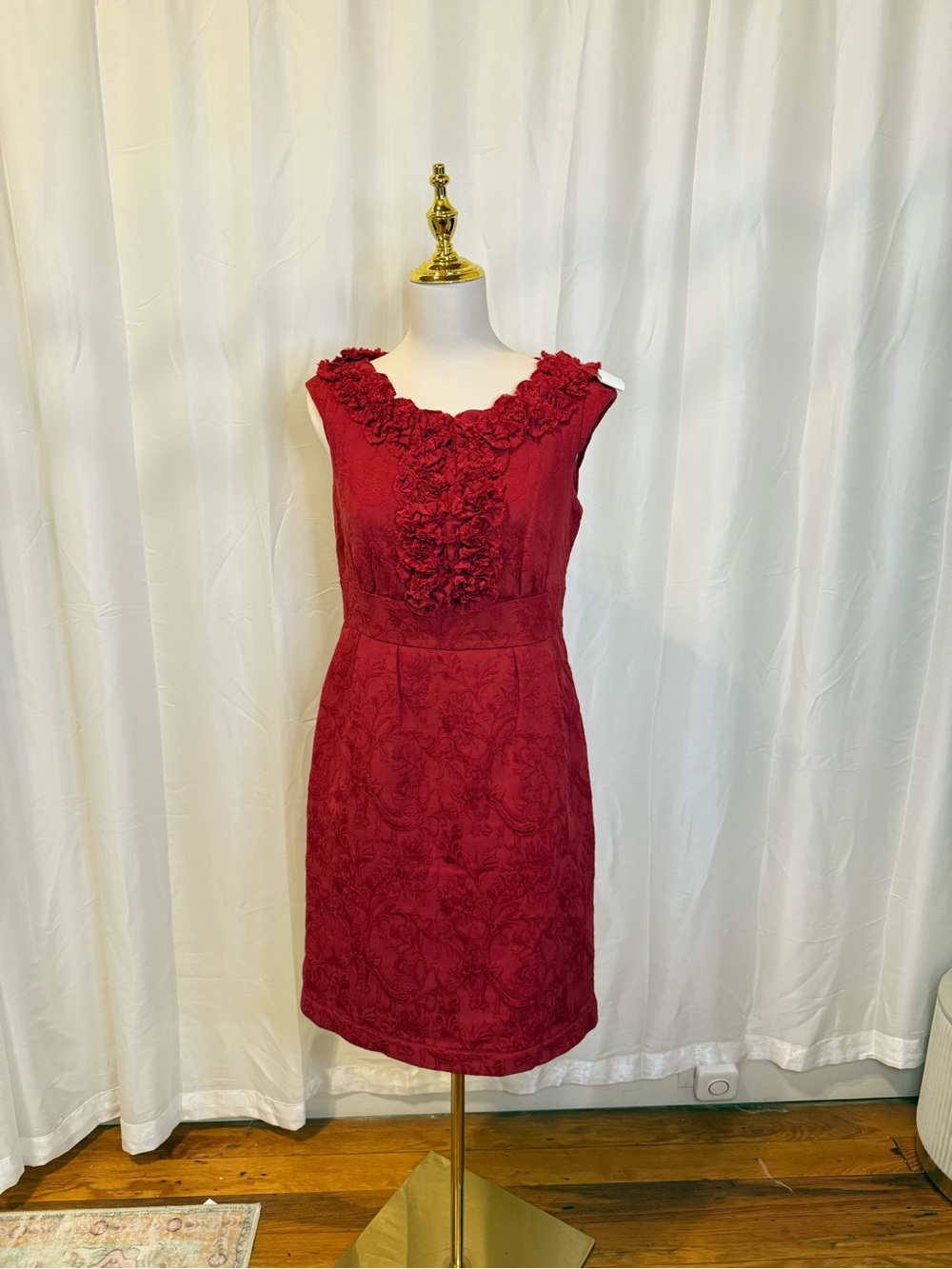 Jessica Howard Red Sleeveless Floral-Embellished Mini Dress